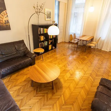 Welcome To My Lägenhet